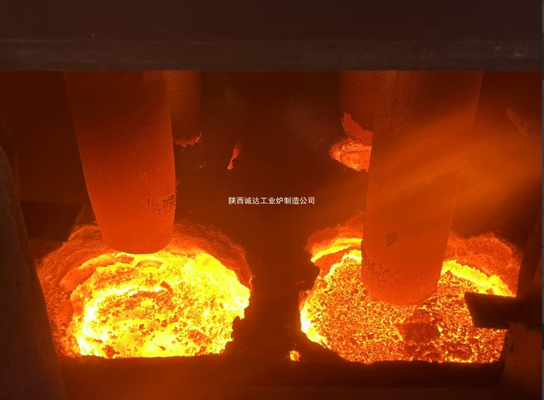Forno submerso de arco DC de quatro eletrodos